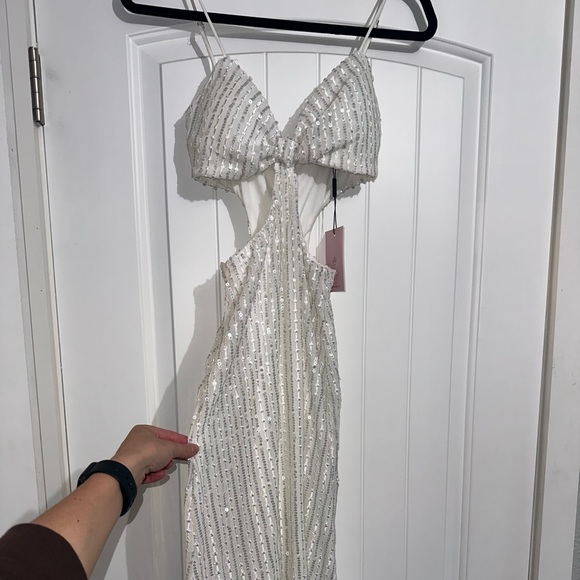 Hello molly white sparkle cutout midi dress, tags on, XS - Picture 1 of 3